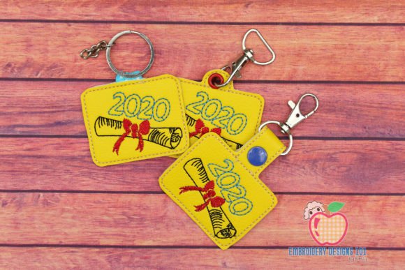 Download Graduation 2020 ITH Snaptab Keyfob - 2020 Collection